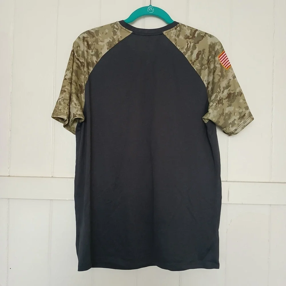 Baltimore Ravens Nike T Shirt M Green Camo Salute To Service Dri-Fit‎ 3/4 Sleeve